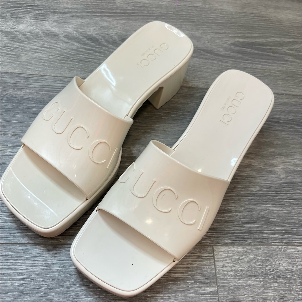 Gucci sandals (white) size 7- never worn